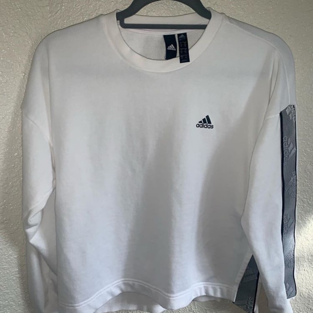 Adidas crewneck